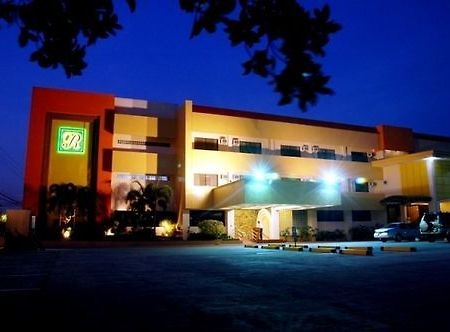 Grand Regal Hotel Bacolod Kültér fotó