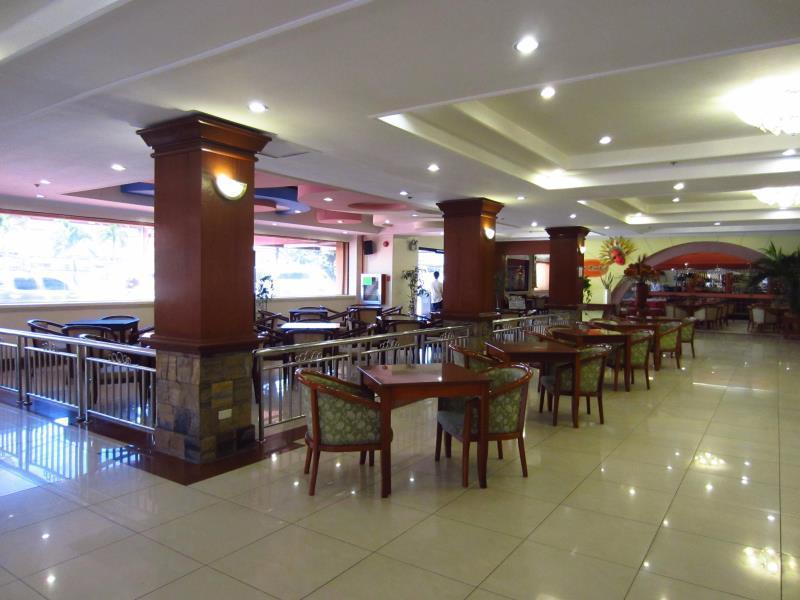 Grand Regal Hotel Bacolod Kültér fotó