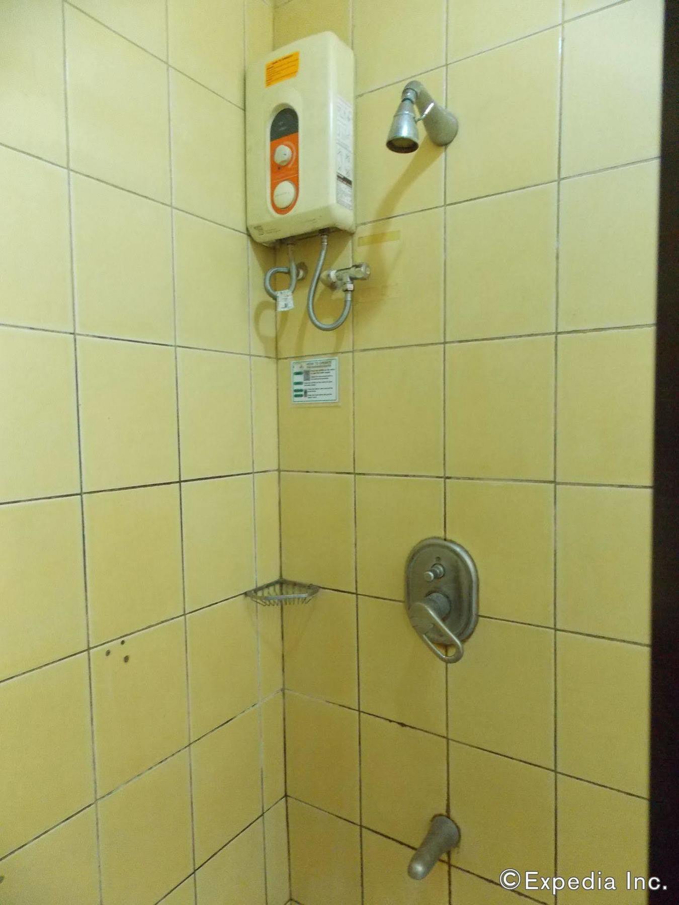 Grand Regal Hotel Bacolod Kültér fotó