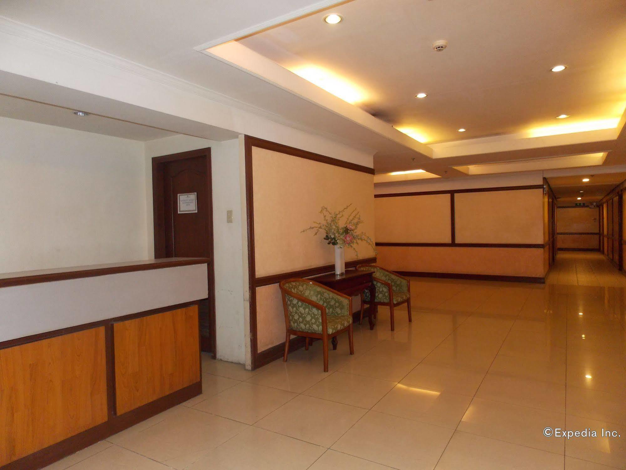Grand Regal Hotel Bacolod Kültér fotó