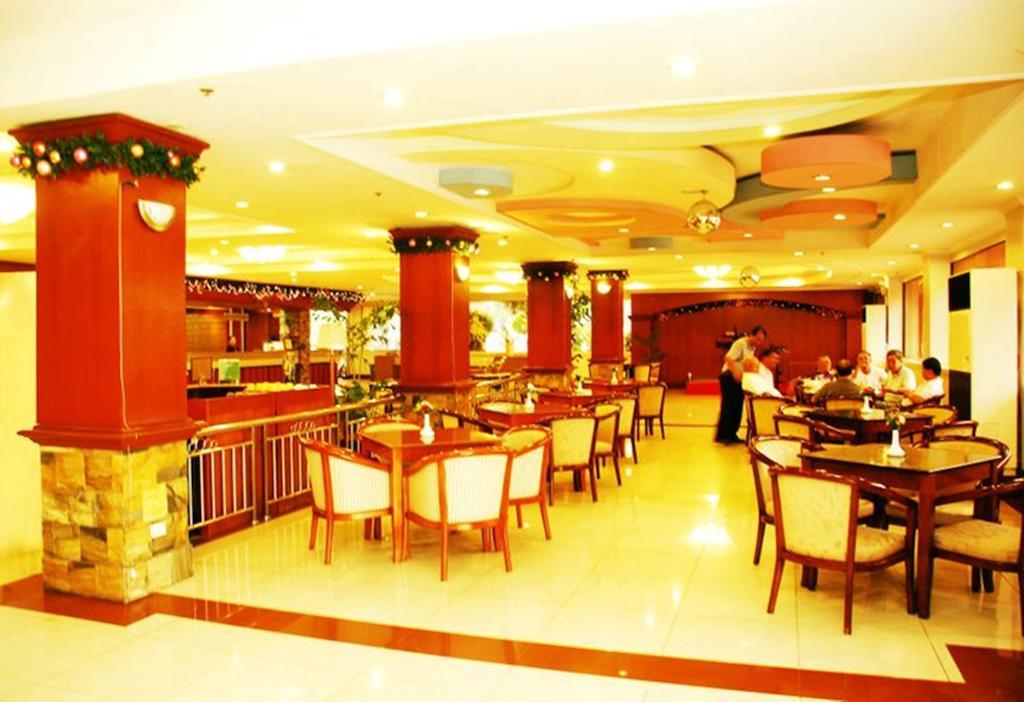 Grand Regal Hotel Bacolod Kültér fotó