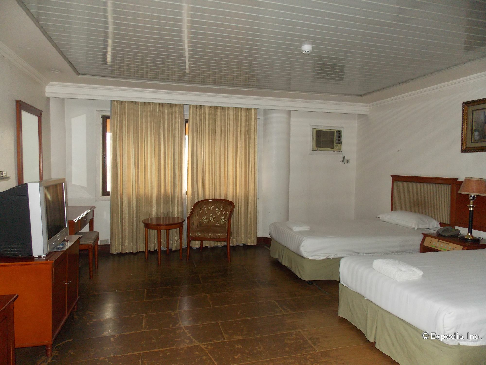Grand Regal Hotel Bacolod Kültér fotó